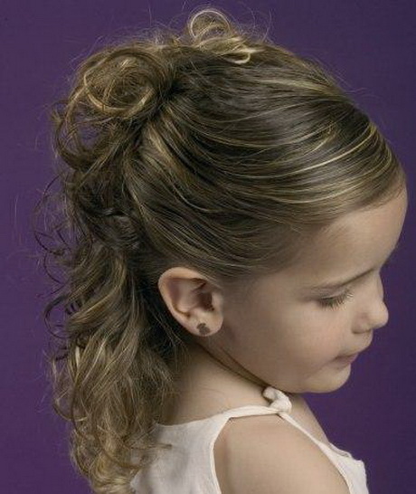 fryzury-komunijne-dla-dzieci-46-4 Fryzury komunijne dla dzieci
