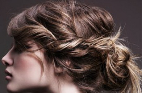 fryzury-z-upitych-wosw-68_2 Fryzury z upiętych włosów