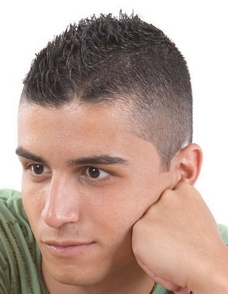 modzieowe-mskie-fryzury-19_17 Młodzieżowe męskie fryzury
