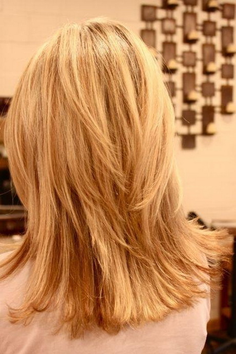 wosy-cieniowane-fryzury-68_8 Włosy cieniowane fryzury