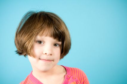 fryzury-z-krtkich-wosw-dla-dzieci-30_2 Fryzury z krótkich włosów dla dzieci