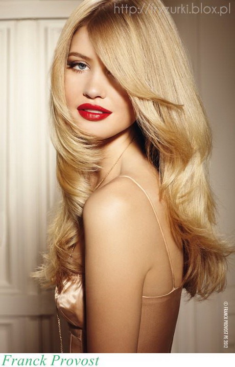 blond-wosy-fryzury-75_8 Blond włosy fryzury