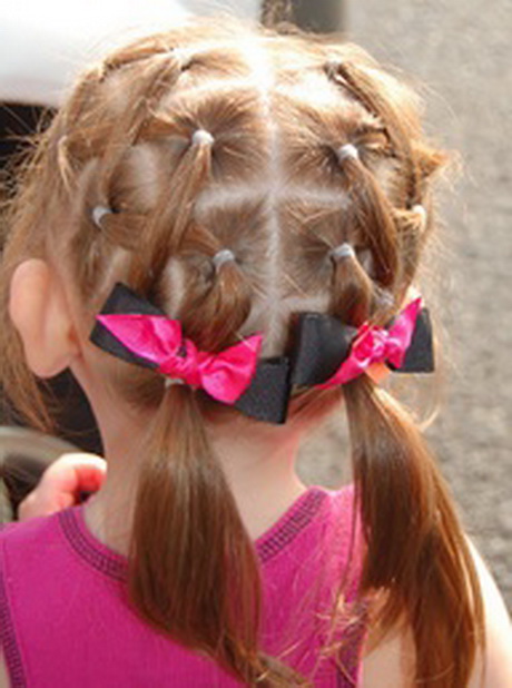 fryzury-dla-maych-dziewczynek-71-18 Fryzury dla małych dziewczynek