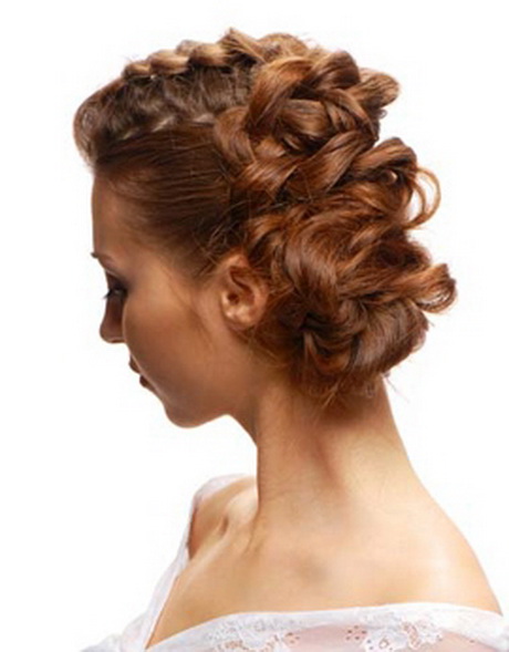 fryzury-na-krtkich-wosach-na-wesele-04-5 Fryzury na krótkich włosach na wesele