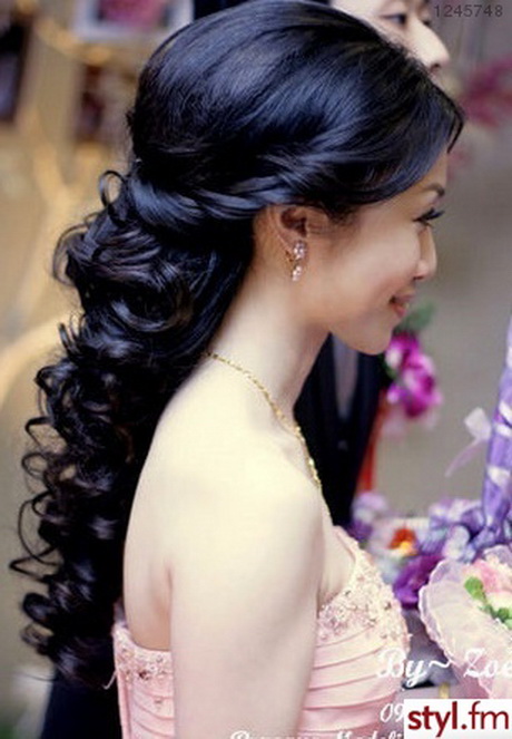 fryzury-na-wesele-z-dugich-wosw-52-2 Fryzury na wesele z długich włosów