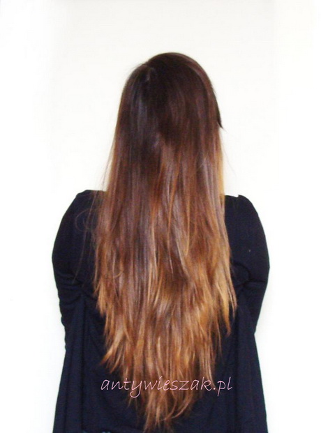 fryzury-cieniowane-z-tyu-84_15 Fryzury cieniowane z tyłu