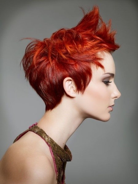 fryzury-krtkie-rude-wosy-16_11 Fryzury krótkie rude włosy