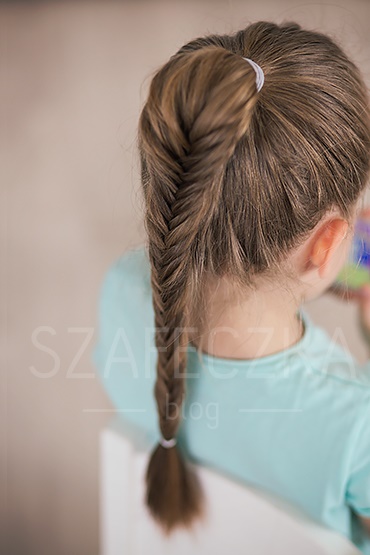 adne-i-proste-fryzury-dla-dzieci-32_16 Ładne i proste fryzury dla dzieci