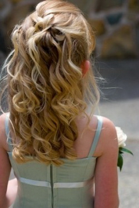 fryzury-na-wesele-dla-dziewczynki-54_16 Fryzury na wesele dla dziewczynki