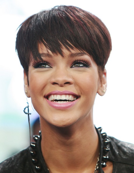 rihanna-krotkie-fryzury-56_7 Rihanna krotkie fryzury