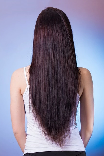 sciecia-dlugie-wlosy-28_11-4 Scięcia długie włosy
