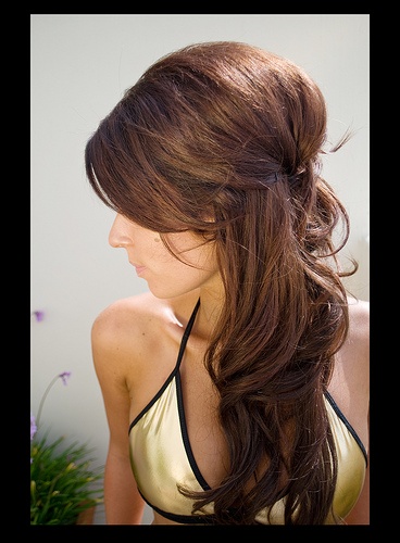 fryzury-weselne-wosy-dugie-43_16 Fryzury weselne włosy długie